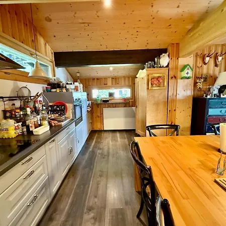 94 Charming 10 Pax * Gryon