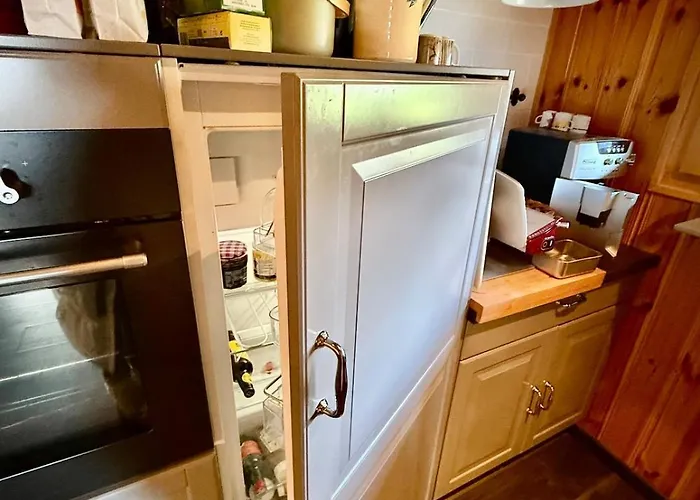 94 Charming 10 Pax Chalet Gryon